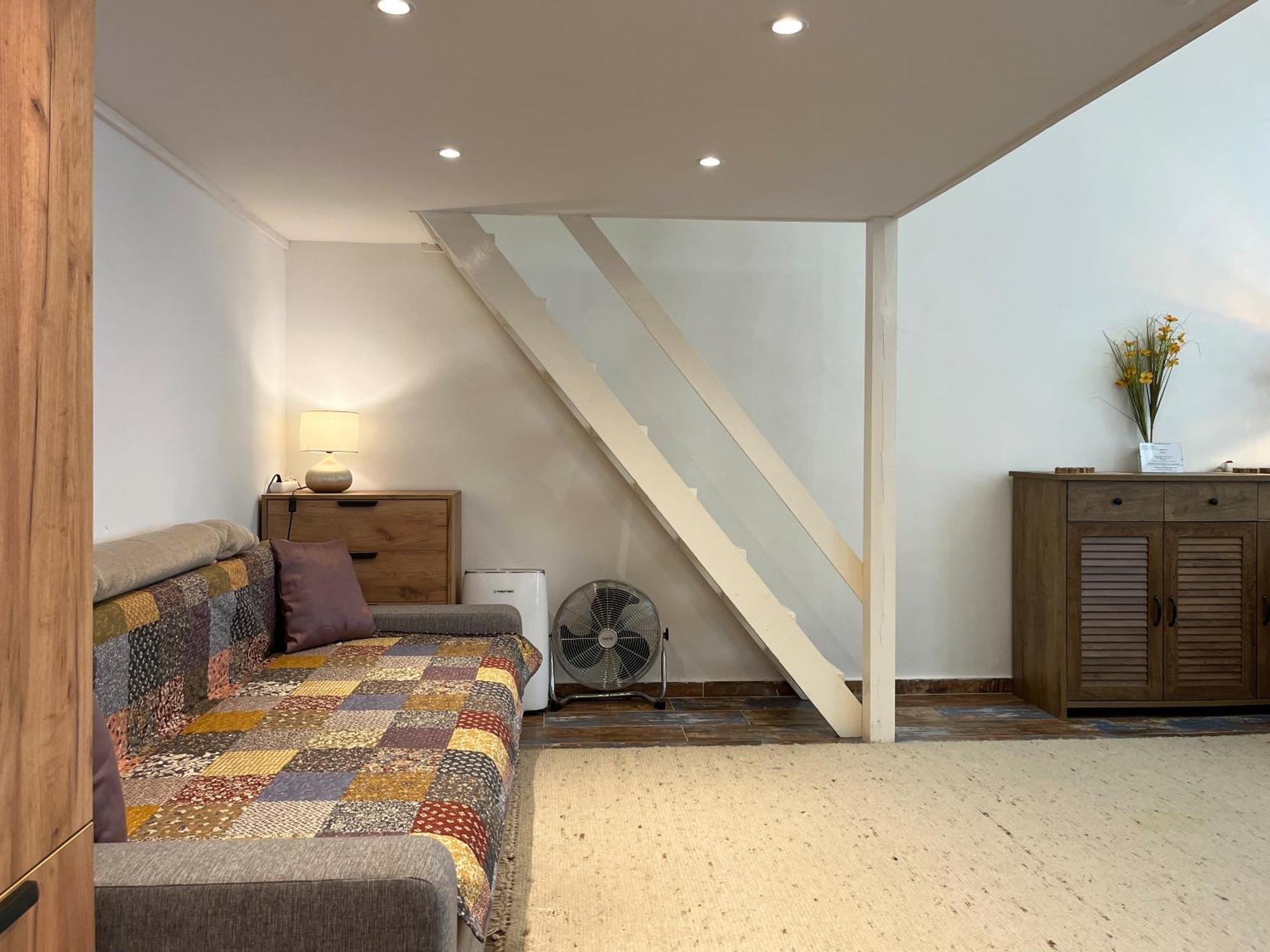דירות בודפשט Brand New Garden Flat / Free Parking מראה חיצוני תמונה