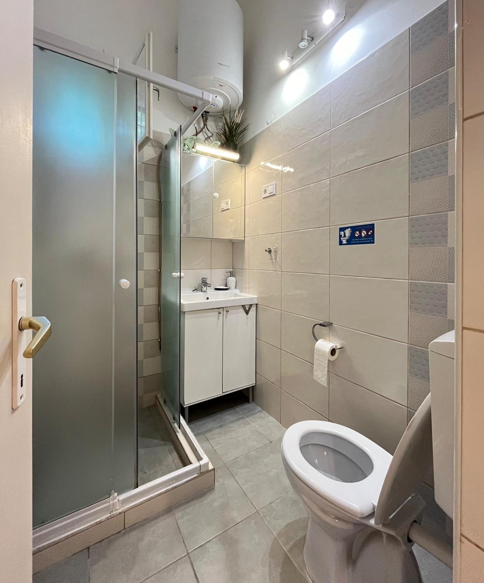 דירות בודפשט Brand New Garden Flat / Free Parking מראה חיצוני תמונה