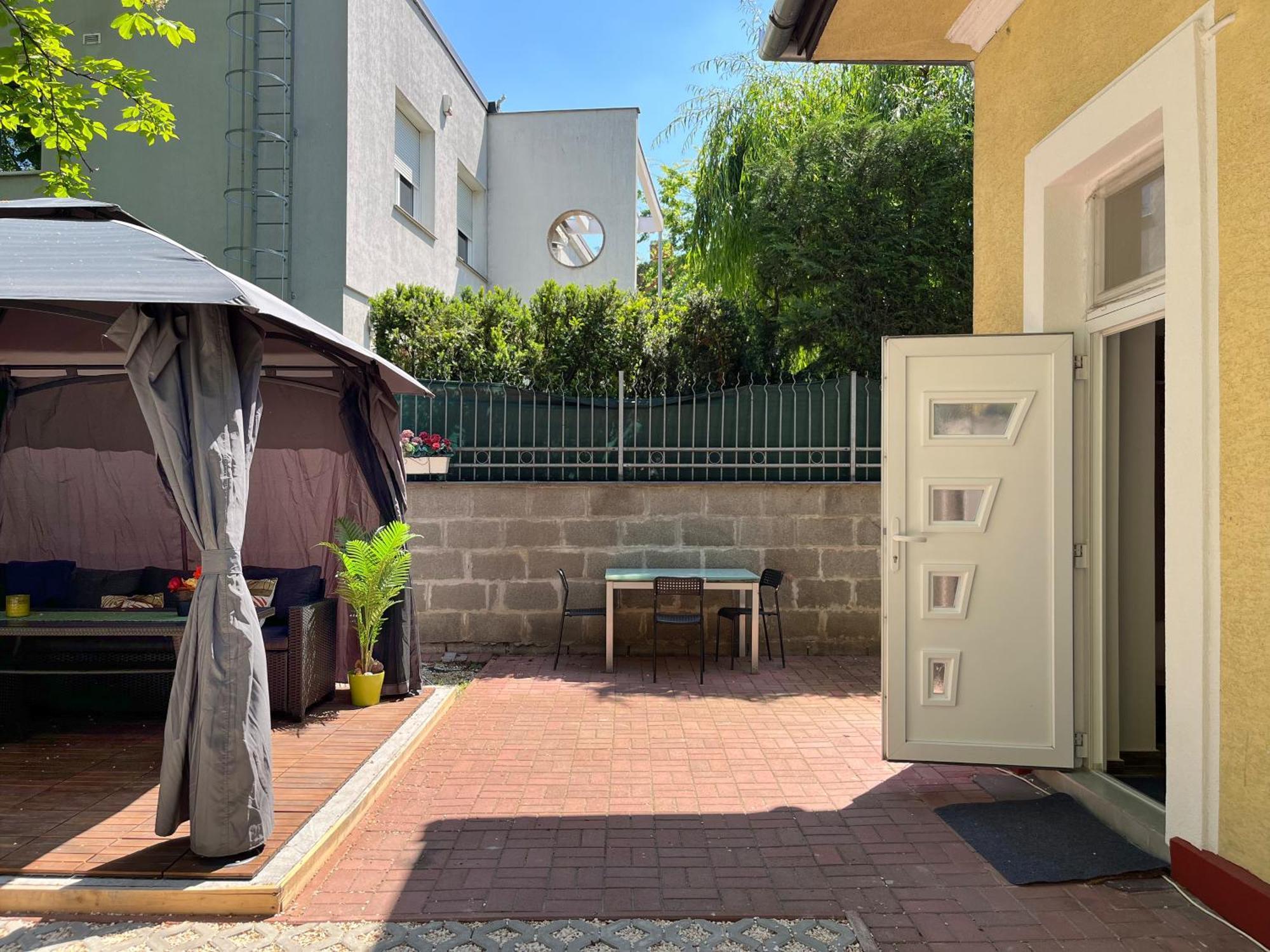 דירות בודפשט Brand New Garden Flat / Free Parking מראה חיצוני תמונה