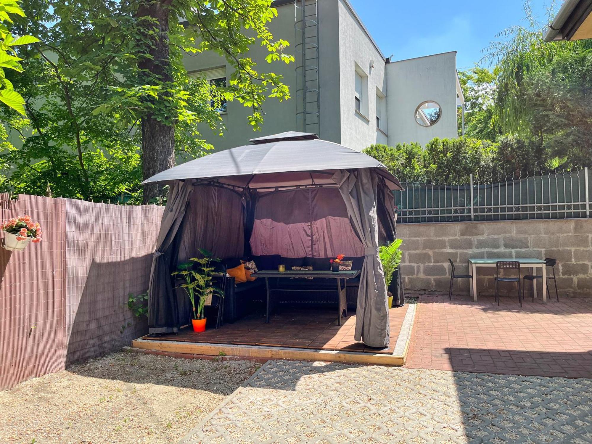 דירות בודפשט Brand New Garden Flat / Free Parking מראה חיצוני תמונה