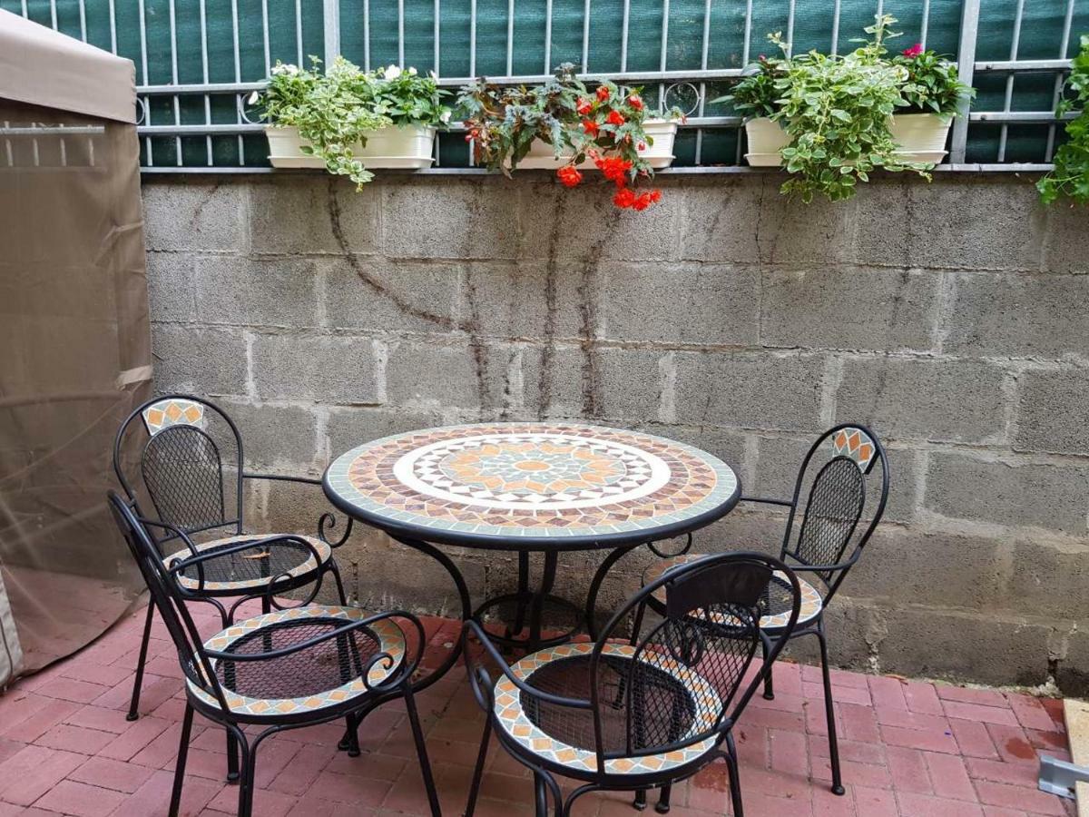דירות בודפשט Brand New Garden Flat / Free Parking מראה חיצוני תמונה